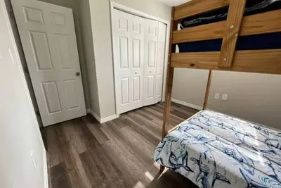 Image de New! Cozy House near Golf Club /Airport