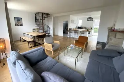 Image de Maison avec jardin proche du centre et des plages