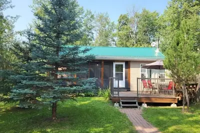 Image de Peaceful location close to lake