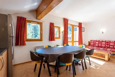 Appt 8 pers, balcon et garage privé