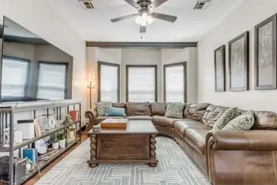 Image de Cozy Campus Corner