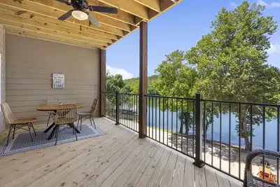 Image de Lakefront Retreat on Lake Taneycomo, Near Branson Landing and Attractions