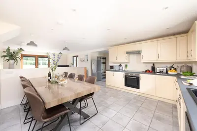 Image de Robins Rest - a cottage that sleeps 8 guests in 3 bedrooms