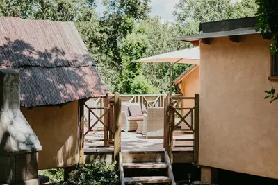 Image de Cabane \"Les 3 Complices\"