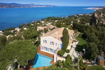 Image de Villa with a magic view of Bay of Saint Tropez