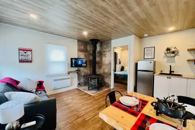 Image de Le Calypso - Accès au lac 211