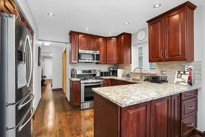 Image de Chicago Rental - W 64th St