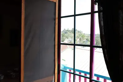 Image de Unique & Colorful Apartment in Guatapé Air-conditioning, Handmade Decor & Art