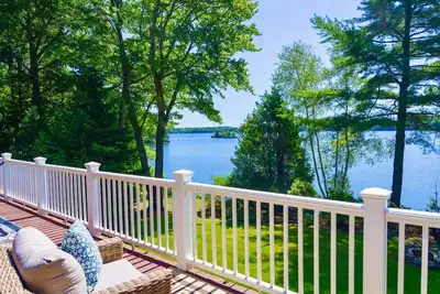 Image de Waterfront-Lakeside Living! Close to Acadia+Schoodic Point+Bar Harbor-Pets ok