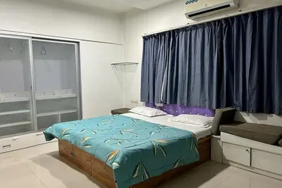 Image de Chic & Luxurious Duplex Bungalow in central Kharadi