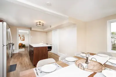 Image de Stunning City View! Sleeps 10. Kids Game Room and Large Rooftop.