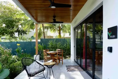 La Joya Rubí - Walk to Beach