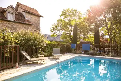 Image de Une Maison dans le Quercy - Maison de charme avec piscine, entre Lot et Aveyron