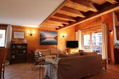 Image de Duplex Charme 120m² Val Claret | Proche Pistes | 4 chambres | Balcon | Parking | Wifi