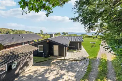 Image de Belle maison de 4 chambres à Haarby