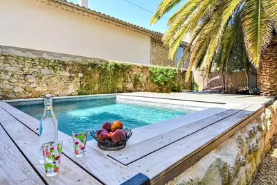 Image de Bel appartement à Pujaut avec WiFi