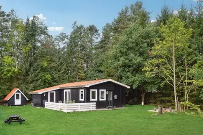 Image de Superbe maison à Glesborg avec WiFi