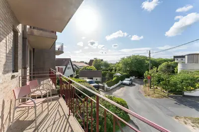 Image de Sables et Dunes C1 - Bel appartement de 2 chambres à coucher à quelques pas de la plage.