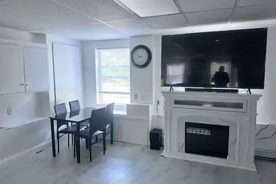 Image de Cozy, safe and quiet, near Milford regional hospital, down town, restaurants