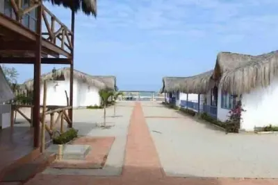Image de Casa Luna Beach House, Beachfront With A/C