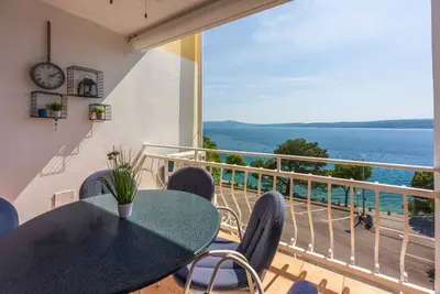 Image de Appartement de vacances avec accès à Internet et de la climatisation