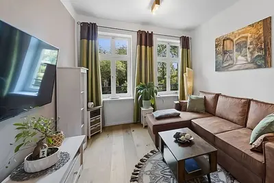 Image de Stilvoll und Elegant: Gutshof All-inklusive Balkon Parken Reinigung