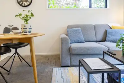 Image de Central City-Urban Oasis 1 bed 1 bath w/sofa bed