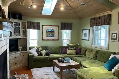 Image de Lake Living at it's best!