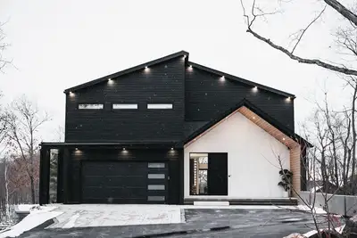 Image de Eco Bay Chalet: Luxury Year Round Group Stay in Muskoka