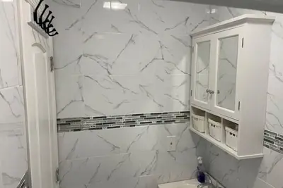 Excellent 2 Bedroom vacation home in Queens