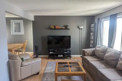 Image de Home away from Home - Townhouse in Fort McMurray, Ab