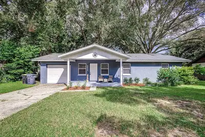 Image de 3 Bedroom House in North Lakeland Near I-4