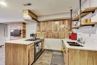 Image de Lofty 2Bd/Ba Med District