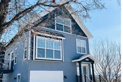 Image de Cozy home in mountain valley. Close to ski resorts, beautiful lake & restaurants