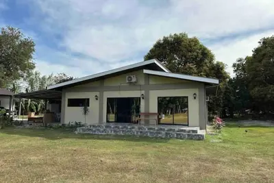 Image de Farm Stay Along River. 15 mins away from the Beach with Fiber Optic, Netflix