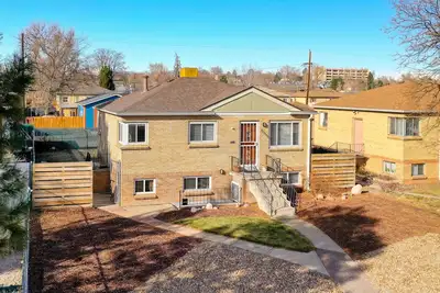 Image de Urban Oasis at Sloan's Lake - Cozy Bungalow with Lake and City Views