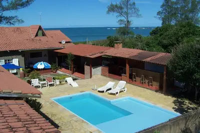 Image de Casa de Seis Suítes, um Quarto e Duas Salas. Paraíso na Beira do mar