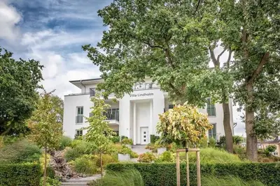 Image de Villa Lindholm-strandnähe -balkon-im Zentrum von Binz/1 - Appartement 1