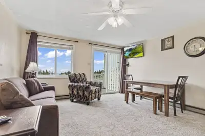 Image de Ml355 Slope Side Getaway Ez Parking Near Village WiFi