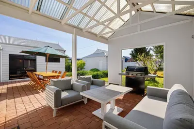 Image de Beachside Retreat Blairgowrie - 1 Night Free! * - Only 200m to the charming Blairgowrie Village and Bay beach