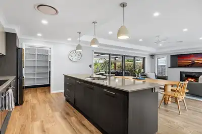 Image de Tee To Greens - The Vintage Holiday Houses