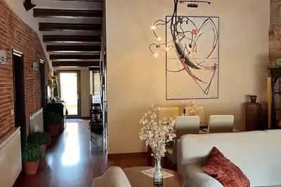 Image de Les Golfes de Can Mascarbó, Mimarte en un Confortable Espacio