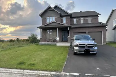 Image de Guest house in Russel Ontario, 25 mints away from Ottawa downtown.