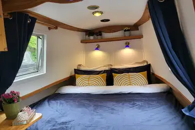 Image de Cosy Canal Boat in Little Venice for Family & Friends