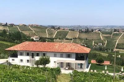 Image de Cascina Canelli - Apt. Alba, Cascina Canelli - Apt. Alba