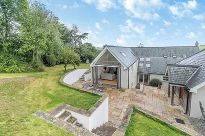 Image de 4 bedroom accommodation in St Just-in-Roseland, near St Mawes