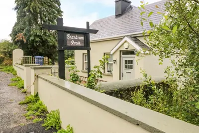 Image de Shandrum Brook, pet friendly, country holiday cottage in Charleville