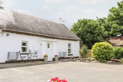 Image de Whispering Willows - The Thatch in Carndonagh, County Donegal