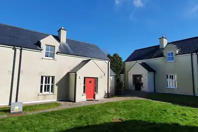 Image de 11 An Seanachai Holiday Homes, pet friendly in Ring, County Waterford