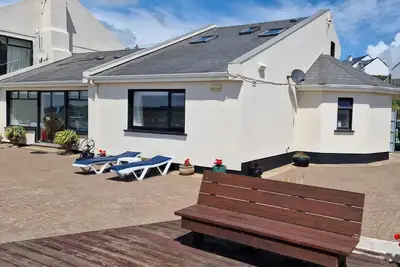 Image de High Tide, pet friendly, with a garden in Duncannon, County Wexford